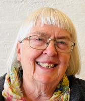 Head and shoulders photo of Kate Patrick